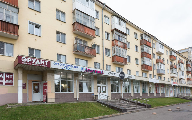 Belye Nochi V Samom Tsentre Vologdy Apartments