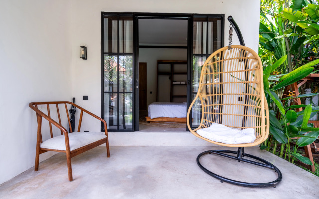 Hijau by EVDEkimi – Charming 2BR Escape with Pool, Outdoor Lounge, Lush Garden – Long Stay Extras Villa