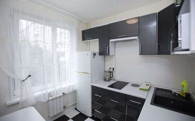 Odnokomnatnaya V Pyati Minutakh Ot Metro Novoyasenevskaya Apartments