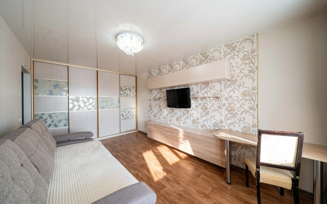 Апартаменты Двухкомнатные на Шелеста 112