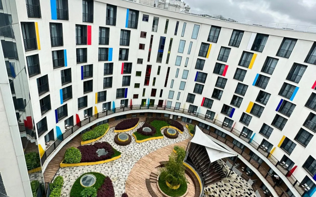 Dizaynerskie s basseynom i morem V 4-Kh Zvezdochnom Otele Vmestimostyyu Ot 3 Do 4 Gostey Ot Sobstvennika Apartments