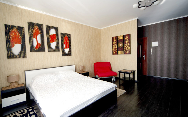 Апартаменты с джакузи напротив ТЦ Планета