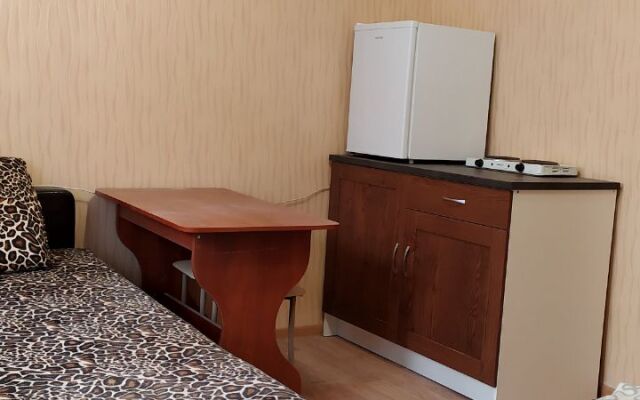 Апартаменты студия в районе Щербинки 1