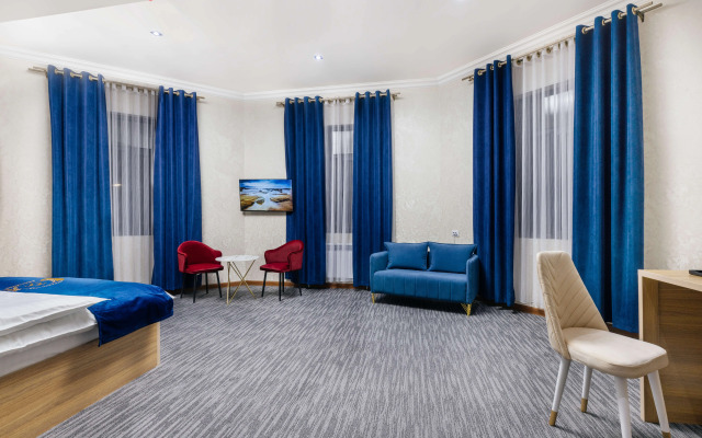 Royal Sebzor Expo Hotel