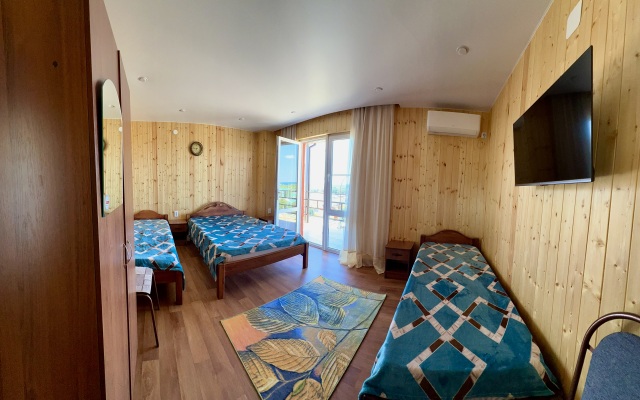 S Vidom Na More Guest house