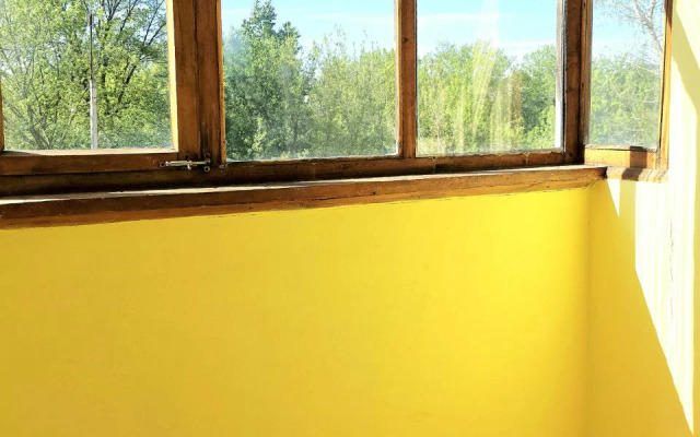 Na Svyazistov 1 Apartments