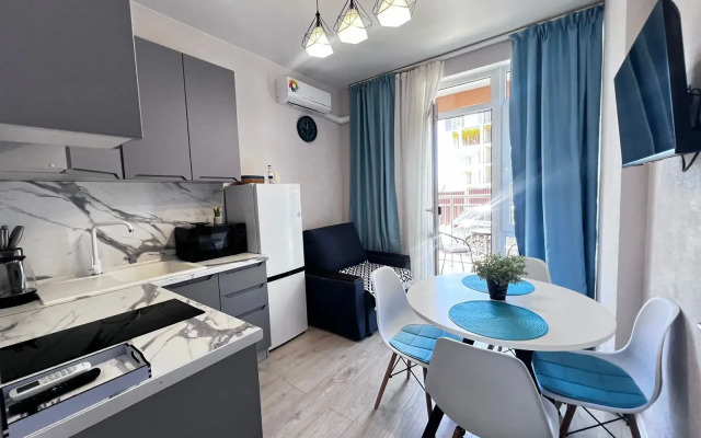 Квартира с Бассейнами во Дворе 290