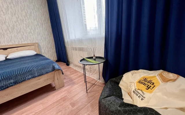 AppartDeLuxe na Ulitse Shakhterov 8 Flat