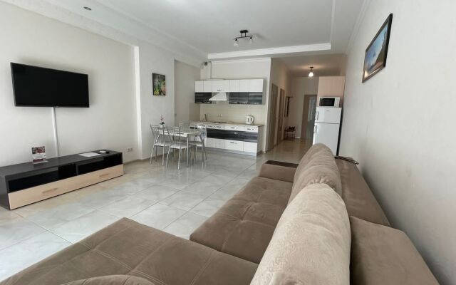 U Morya Zhk  Valensiya Flat