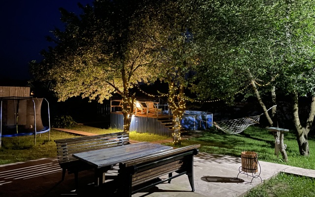 C Bassejnom Guest House
