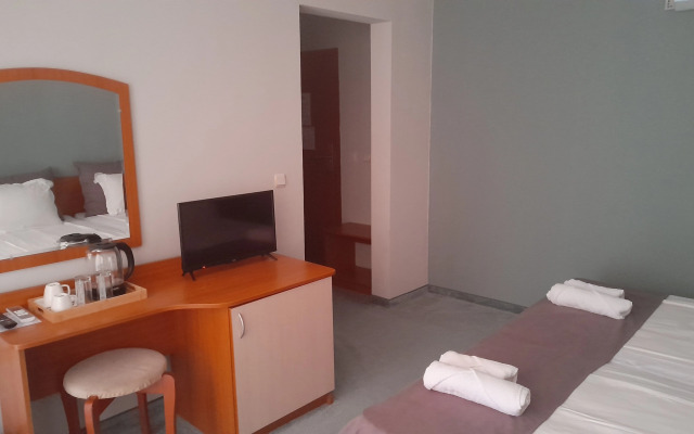 Отель Saga Ravda