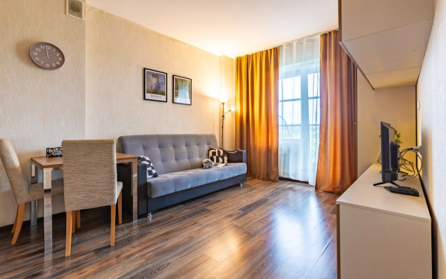 Апартаменты ApartMe 10 Аэропорт