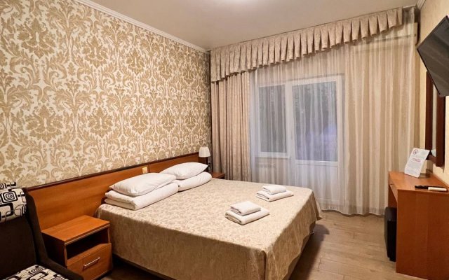 Yunona Guest House