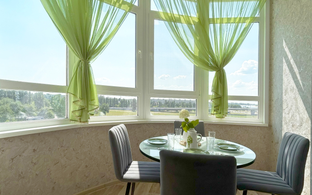 Апартаменты Премиум класса Окно на Набережную Волги