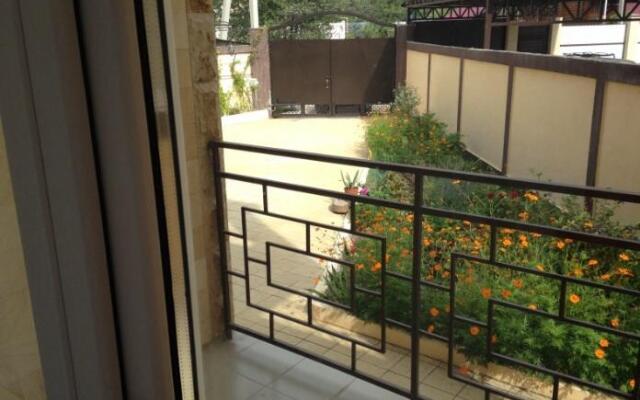 Violetta Guest House