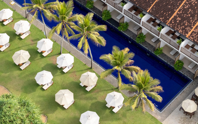 EKHO Surf Bentota Hotel