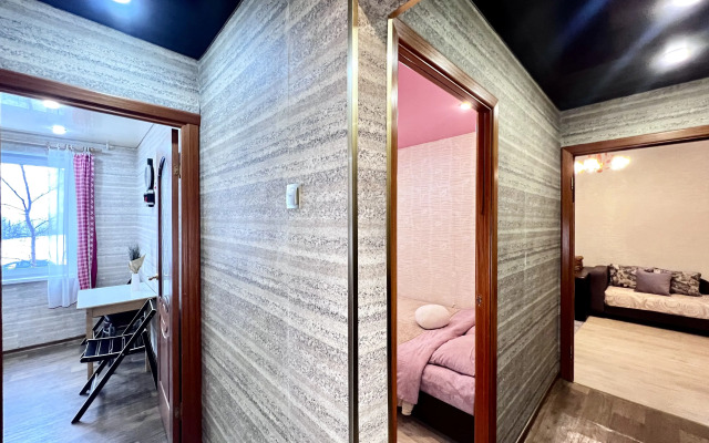 Апартаменты 51 Где Вас ждут Тепло Арктики на Маклакова, 52