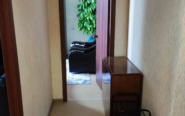 Dvukhkomnatnaya Kvartira Ul Starykh Bolshevikov Flat