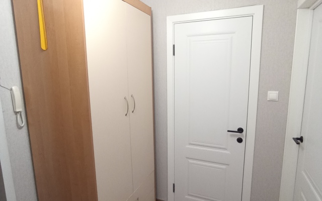 Na Ulitse Bezymenskogo, 3a Flat