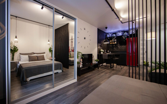 Апартаменты iRon Cat у Сенной Площади