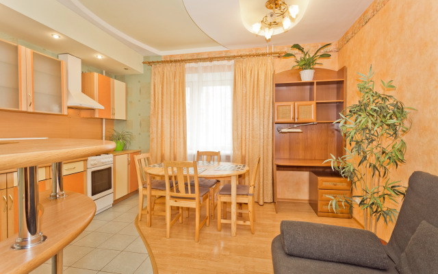 Квартира Просторная квартира в центре города