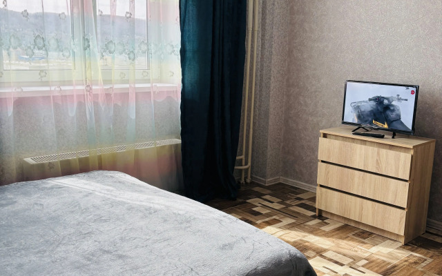 Na Naberezhnoy Flat