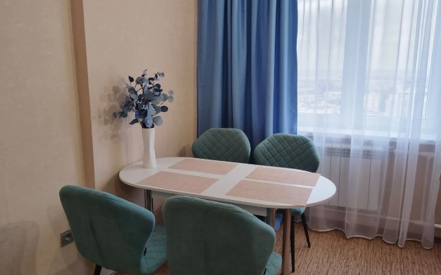 2kh Komnatnaya na Fridrikha Engelsa Flat