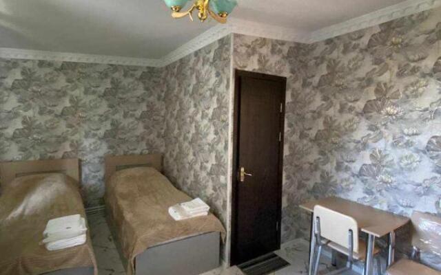 Layros & Andersen Hotel