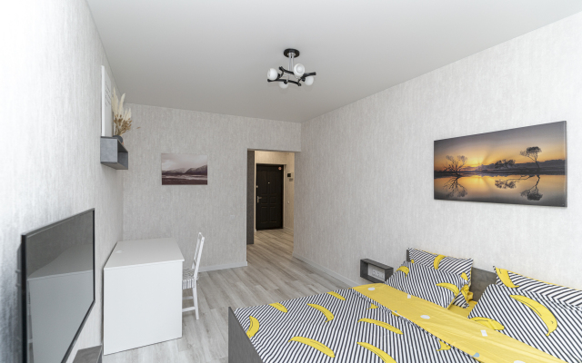 Naprotiv Rivyery Flat