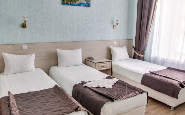 Skver Vyisotskogo Hotel