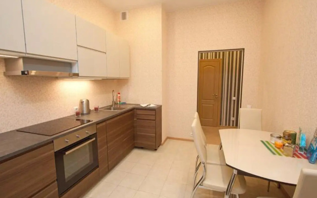 Samotsvet 3 Na Kievskoy 3 Apartments