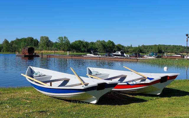 V Neftino Camping