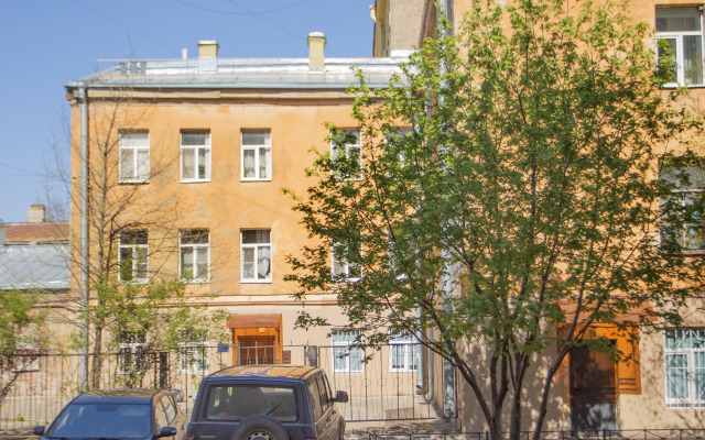 Quadroom Apartments 2