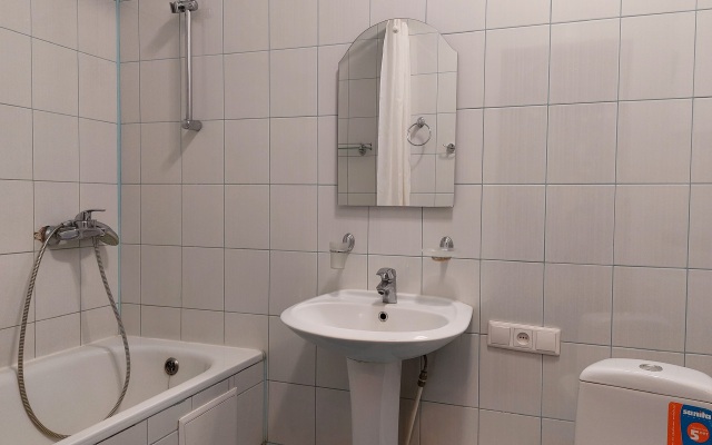 Zinina Vozle Uram I Naberezhnoy Apartments