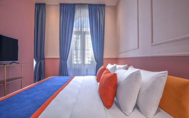 Heritage Hotel and Suites (by Travel Agency)