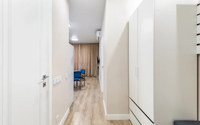 Modern Eurodvushka  in the Troparevo Park residential complex is an 11-minute walk from the metro station. Rumyantsevo Apartments