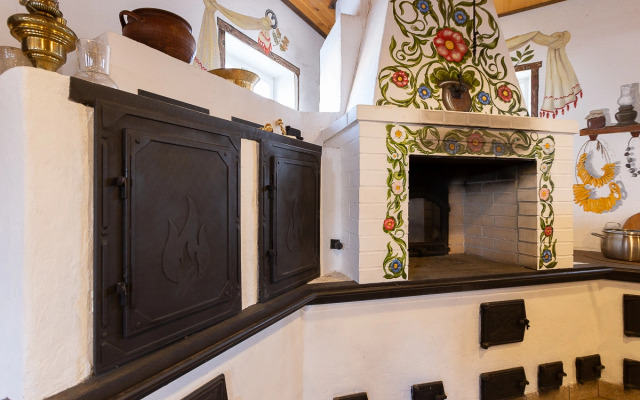 Частный дом с русской печью и баней