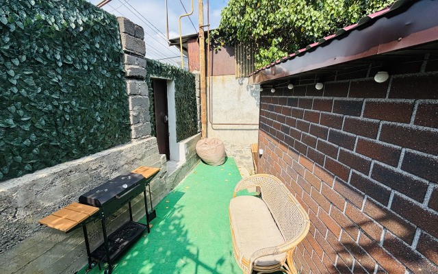 S Basseynom Apartments