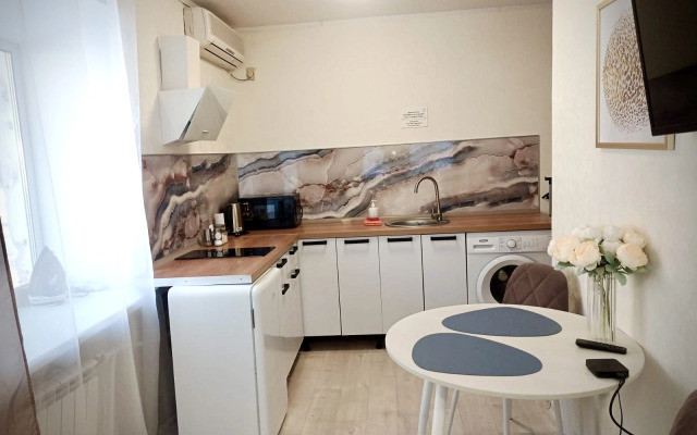 Flat Studiya V Samom Serdtse Goroda