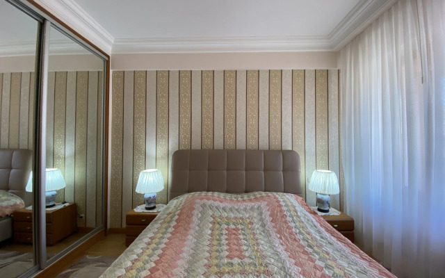 Prostorny  4-Komn. Pentkhaus Na Severnom Prospekte, Hh888 Flat