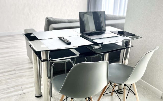 Studia V Tsentre Bresta S Kruglosutochnym Zaseleniem Apartments