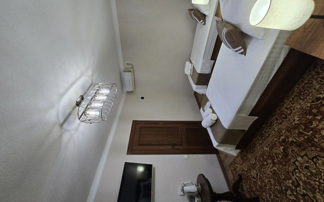 Shukran Hotel