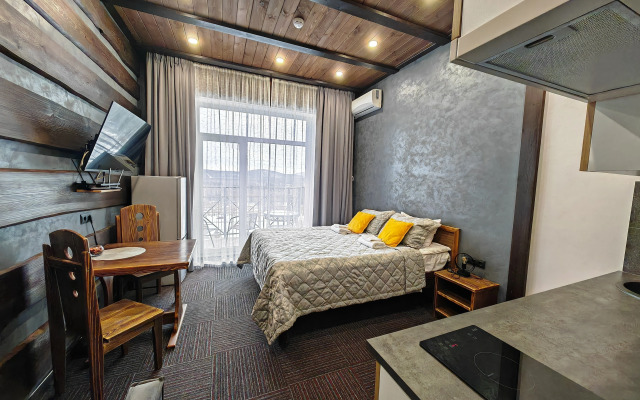 Business Residence, 810 Apartments