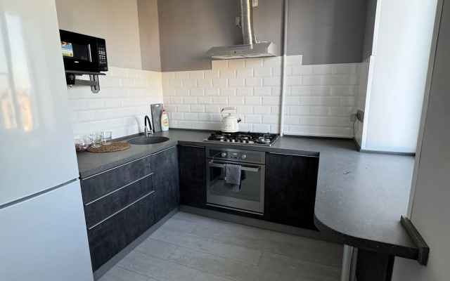 Ryadom s vokzalom Tkacheva 3 Flat
