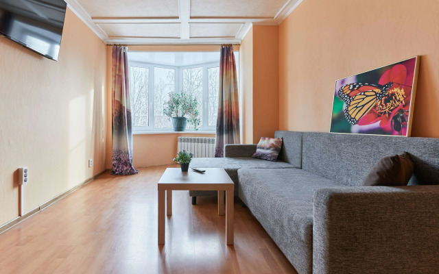 Na Ozerkovoy 51k2 Flat