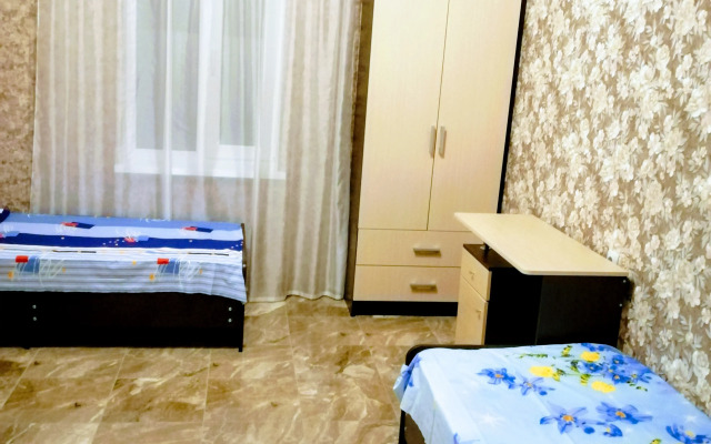 Na Krutoy Guest House
