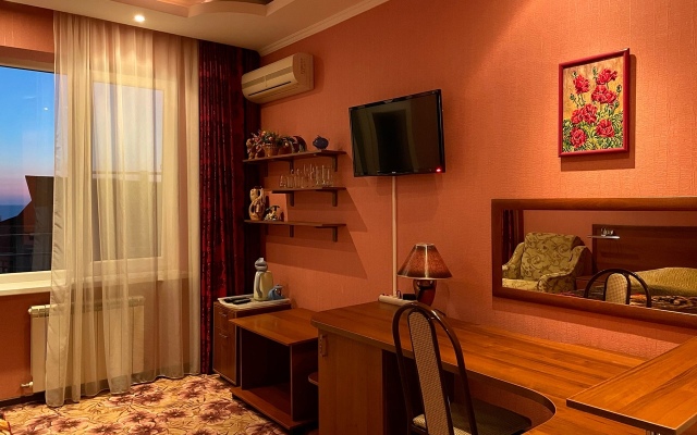 Ledis Guest House