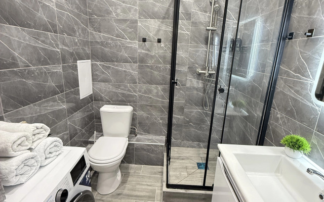 Жилое Помещение Светлая Студия Рядом с Мегой