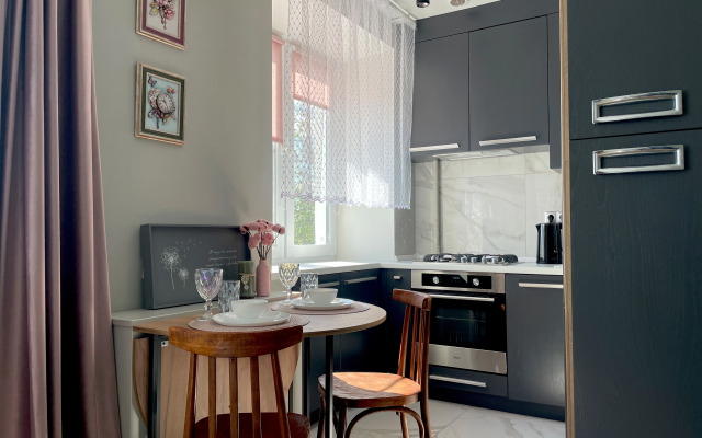 Flat Vidovaya Kvartira Na Naberezhnoy