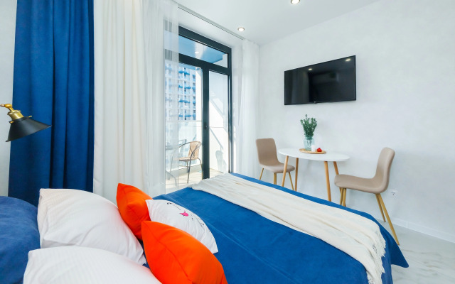 Апартаменты 131 с дизайнерским ремонтом в ЖК Кислород